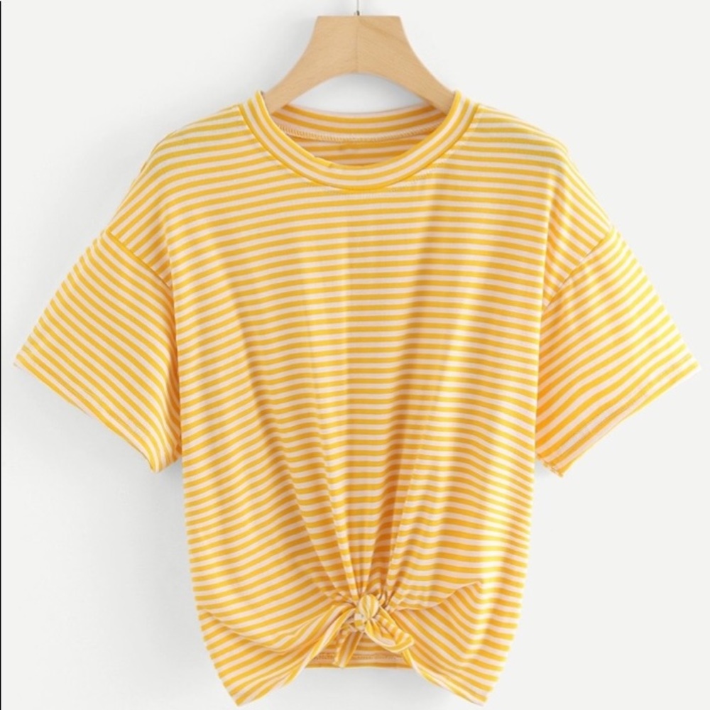 🦋striped top🦋 1 Left S - Picture 1 of 4